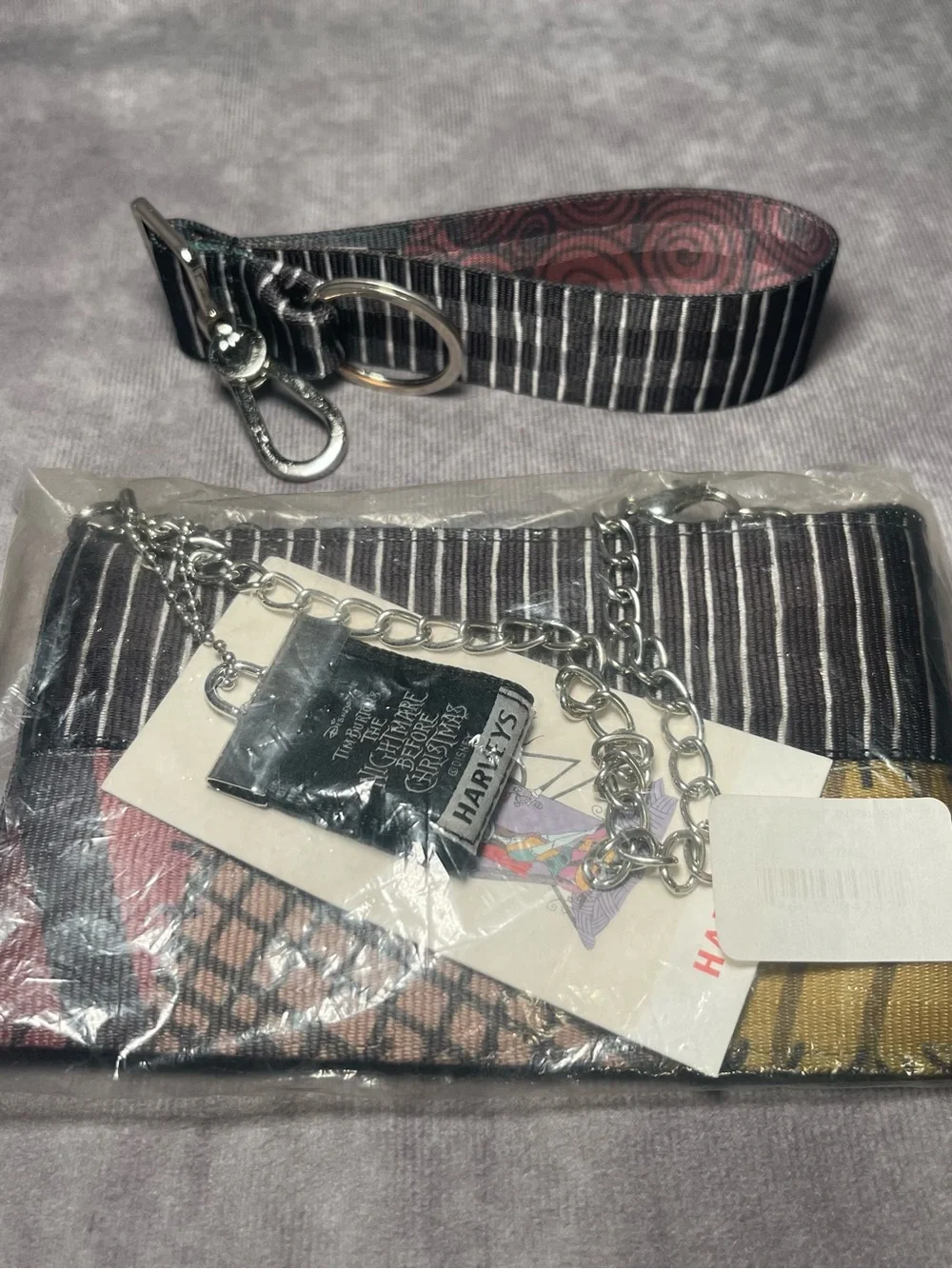 Harveys Seatbelt Disney Nightmare Christmas Jack & Sally Coin Purse & Keychain
